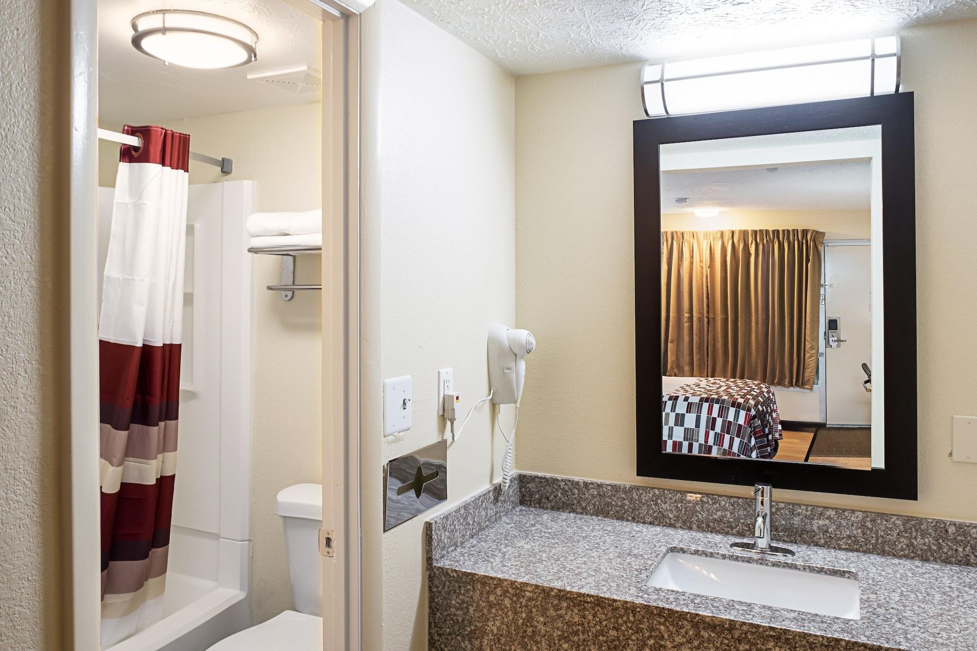 Red Roof Inn Indianapolis East Dış mekan fotoğraf