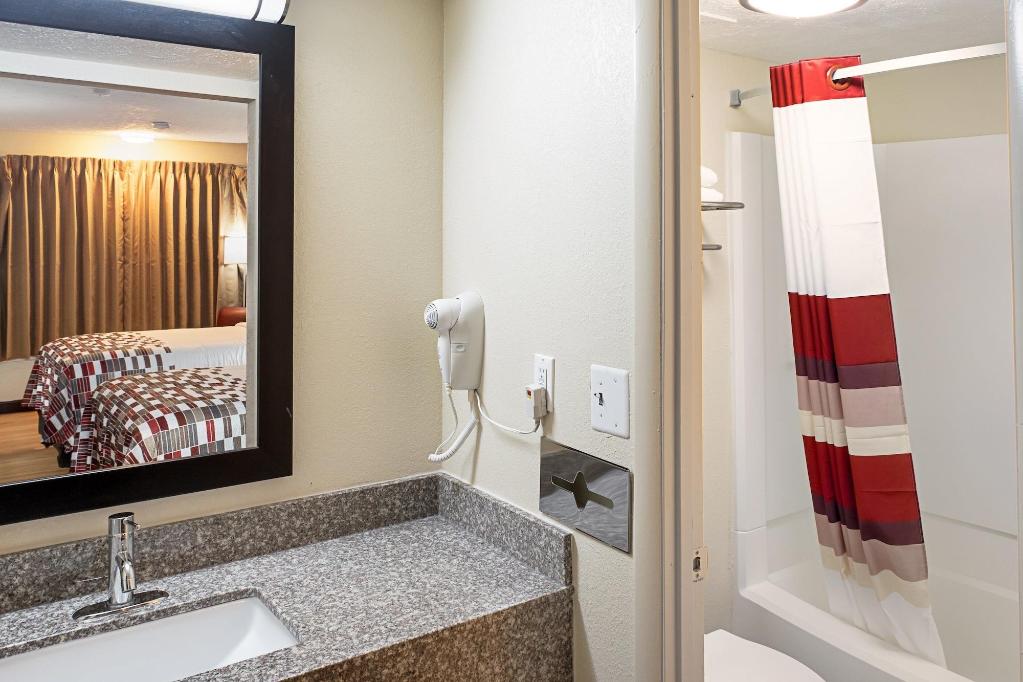Red Roof Inn Indianapolis East Dış mekan fotoğraf